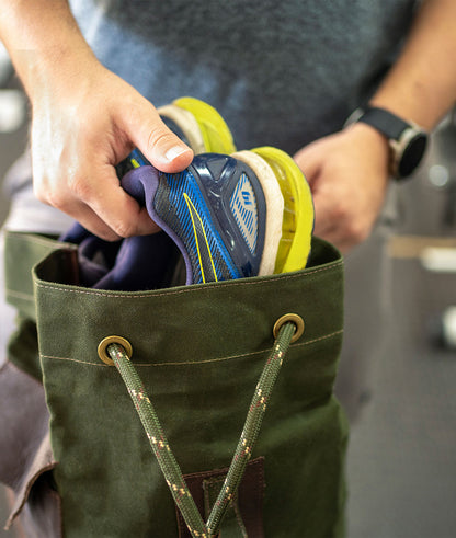 Mochila para Academia em Couro e Lona Tubular